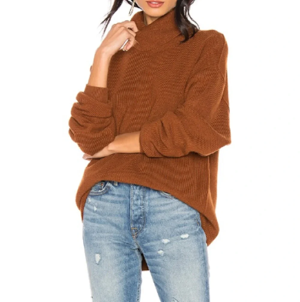 FREE PEOPLE Sweater M Softly Structured Tunic Ribbed Turtleneck Oversized Brown